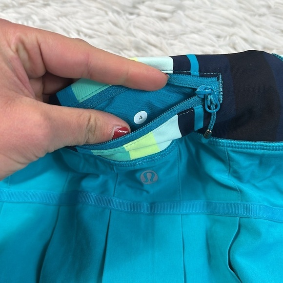 Lululemon Run: Pace Setter Skirt (Regular) *4-way Stretch Surge / Assorted Strip - Picture 5 of 6
